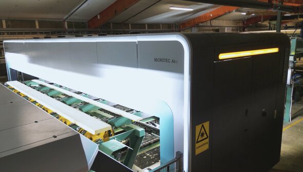 Goldeneye Transverse: Optimierte Ausbeute und Rohstoffnutzung mit dem neuen Goldeneye im Quertransport bei Derome